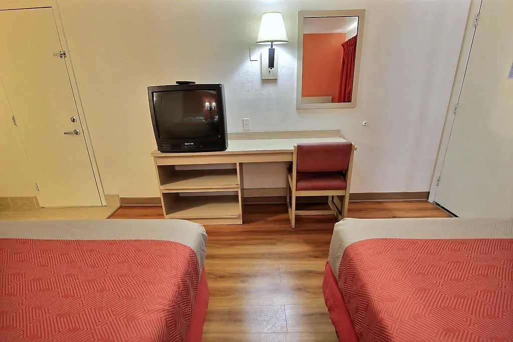 Motel 6 Williamsburg 2*,  USA